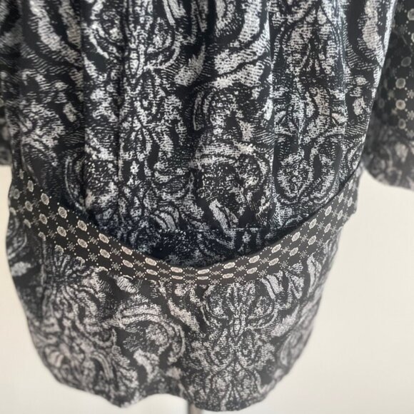 BOHO EMO BLACK & WHITE KIMONO BLOUSE 3/4 SLEEVE COLLARLESS SHAKET SZ 6 PREPPY - Picture 11 of 15